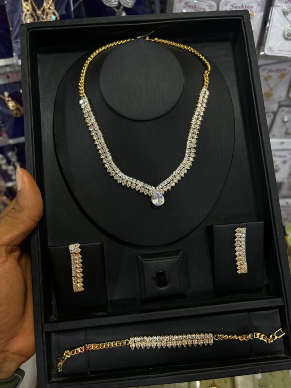 Rhinestone Jewelry Set - Image 2