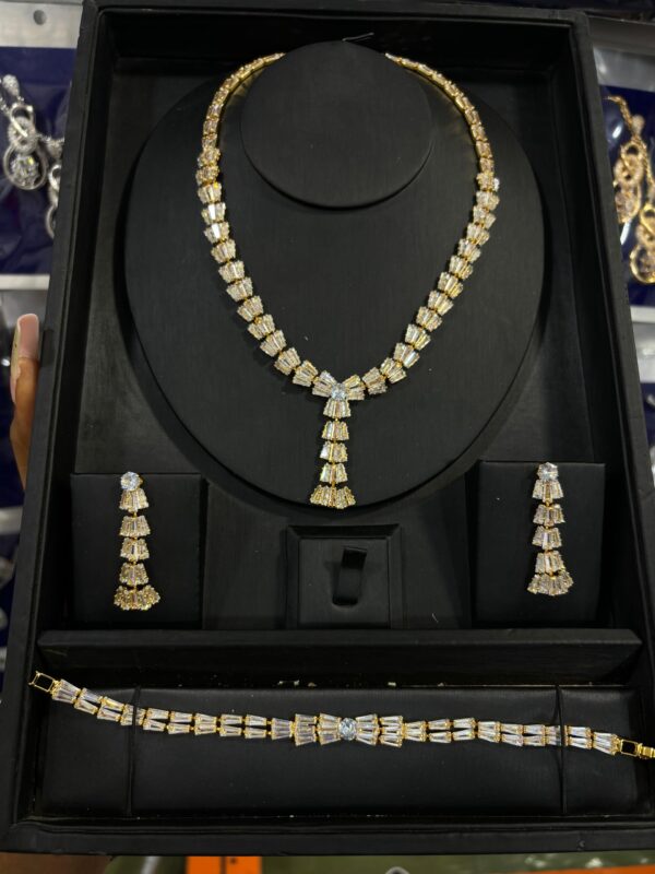 Rhinestone Jewelry Set - Image 16