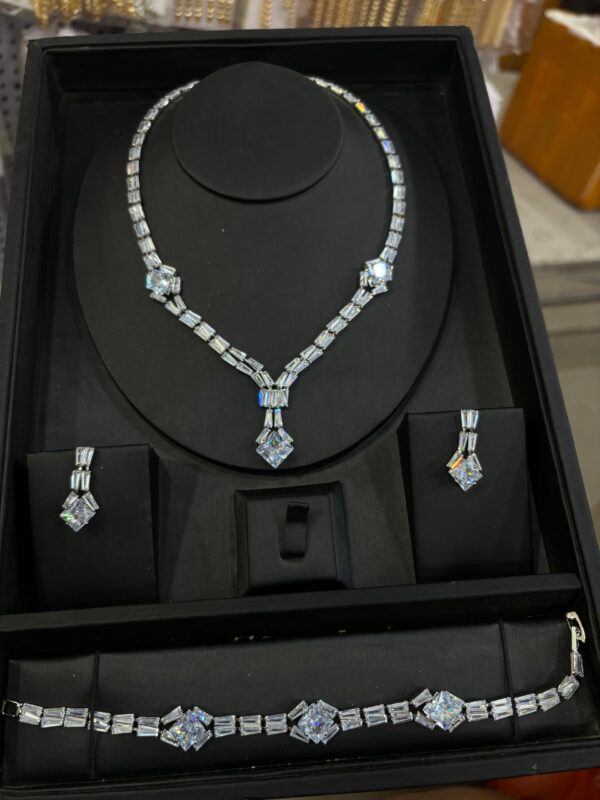 Rhinestone Jewelry Set - Image 21