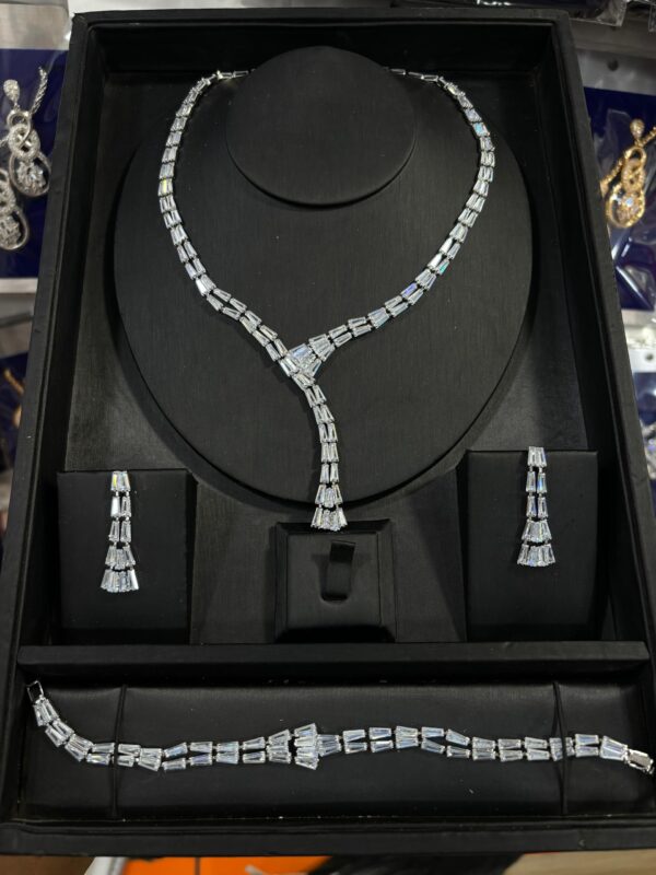 Rhinestone Jewelry Set - Image 22