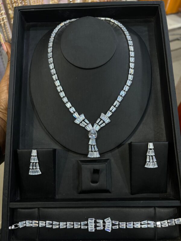 Rhinestone Jewelry Set - Image 23