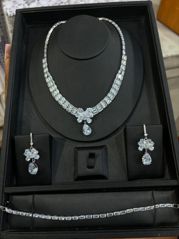 Rhinestone Jewelry Set - Image 25